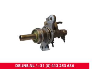 Gebruikte Hoofdremcilinder Mercedes Vito Tourer (447.7) 2.2 114 CDI 16V Prijs € 60,50 Inclusief btw aangeboden door van Deijne Onderdelen Uden B.V.