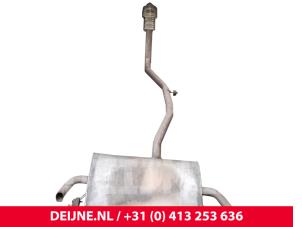 Gebruikte Uitlaat Midden + Einddemper Volvo XC90 II 2.0 T8 16V eAWD Prijs € 250,00 Margeregeling aangeboden door van Deijne Onderdelen Uden B.V.