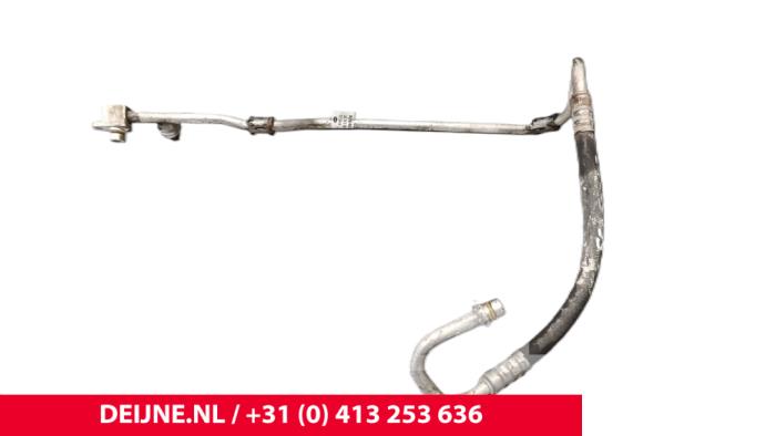 Opel Vivaro Klima Leitung O253182