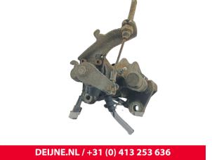 Iveco New Daily Rear brake calliper, right O253231 photo 2