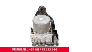 Gebruikte ABS Pomp Volkswagen Caddy IV 2.0 TDI 102 Prijs € 242,00 Inclusief btw aangeboden door van Deijne Onderdelen Uden B.V.