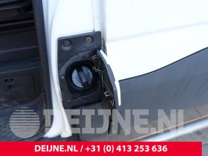 Iveco New Daily Tankklappe O253245 foto 2