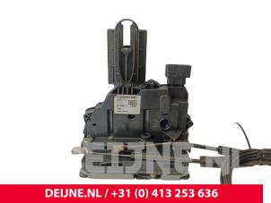 Peugeot Bipper Minibus/van rear door lock mechanism O253404 photo 2