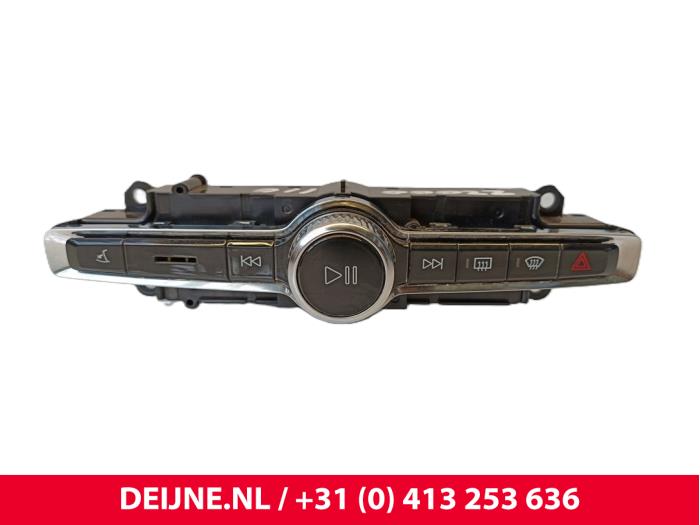 Volvo XC90 Radiobedienfeld O253422