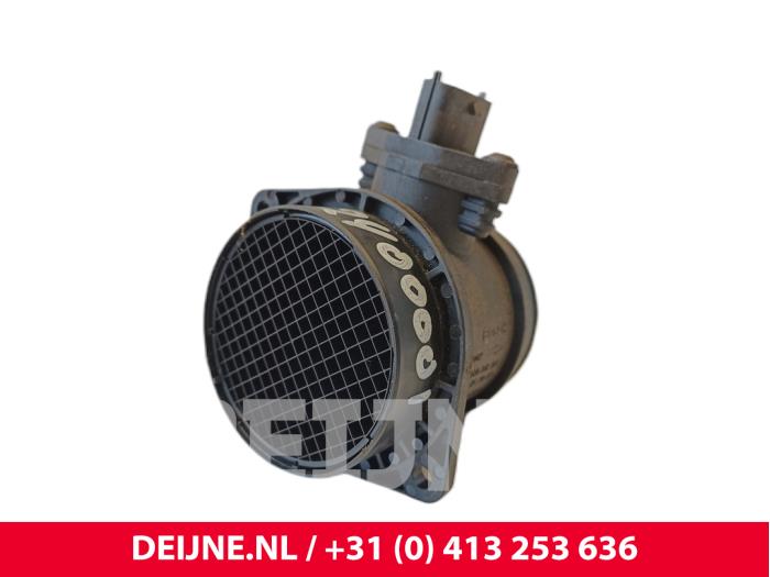 Gebruikte Luchtmassameter Volvo C70 (NK) 2.5 Turbo LPT 20V Prijs € 20,00 Margeregeling aangeboden door van Deijne Onderdelen Uden B.V.