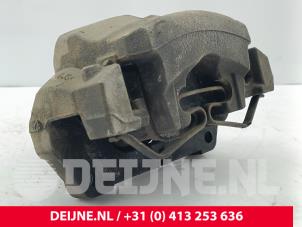 Volvo V60 Remklauw (Tang) rechts-voor O253506 foto 3
