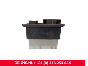 Opel Vivaro Heater resistor O253530 photo 3