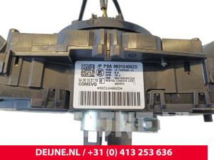 Opel Vivaro Steering column stalk O253719 photo 3