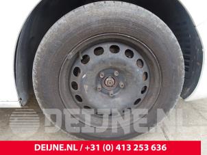 Opel Vivaro Velgen set O253744 foto 3