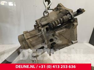 Opel Combo Versnellingsbak O253757 foto 3
