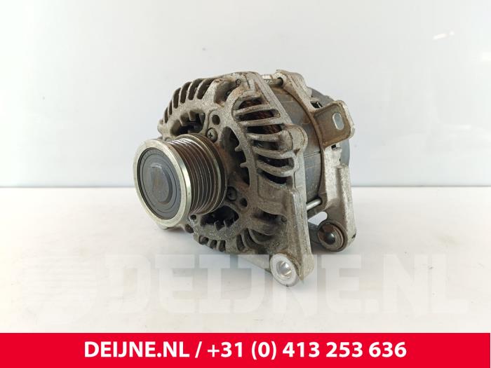 Gebruikte Dynamo Opel Combo Cargo 1.5 CDTI 75 Prijs € 54,45 Inclusief btw aangeboden door van Deijne Onderdelen Uden B.V.