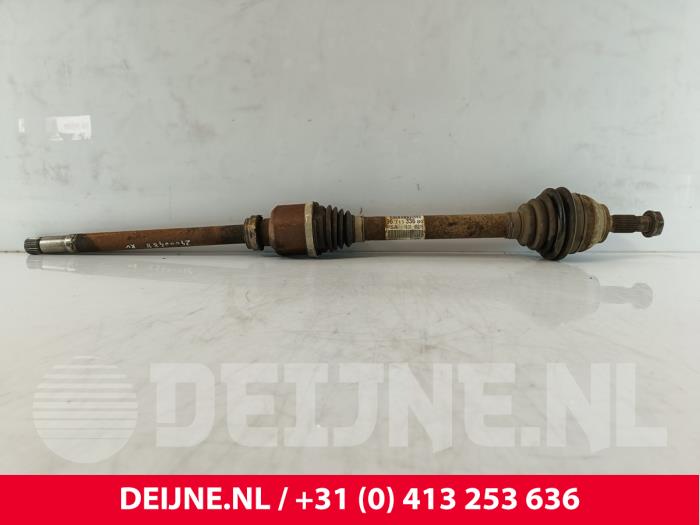 Citroen Berlingo Aandrijfas rechts-voor O253842