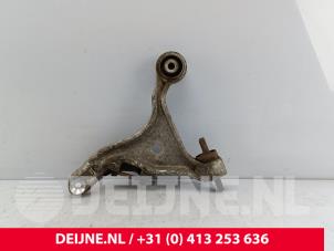 Gebruikte Draagarm onder links-voor Volvo S80 (TR/TS) 2.5 T Turbo 20V Prijs € 40,00 Margeregeling aangeboden door van Deijne Onderdelen Uden B.V.