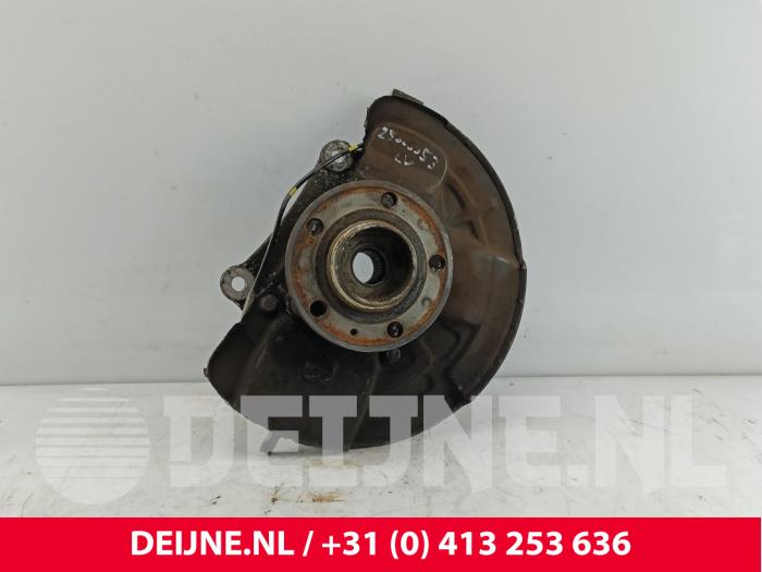 Volvo S80 Achsschenkel links vorne O253917