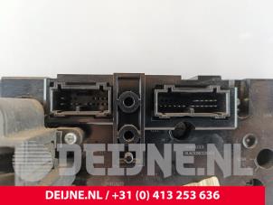 Volvo S80 Kachel Bedieningspaneel O253919 foto 3