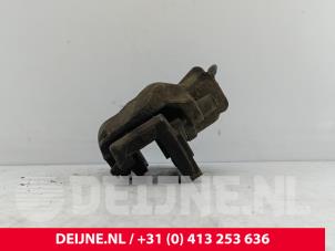 Volvo S80 Front brake calliper, right O253929 photo 2