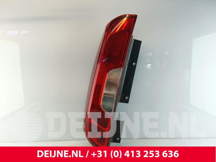 Fiat Doblo Taillight, left O253948