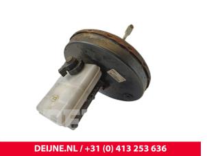 Gebruikte Rembekrachtiger Iveco New Daily IV 35C15V, 35C15V/P Prijs € 48,40 Inclusief btw aangeboden door van Deijne Onderdelen Uden B.V.