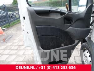 Iveco Daily Tür 2-türig links O254134 foto 2