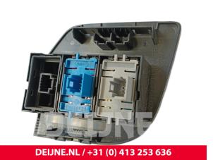 Nissan NV400 Switch (miscellaneous) O254337 photo 3