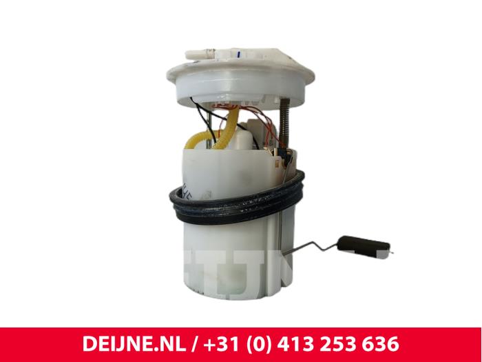 Gebruikte Tank element Pomp Ford Transit Courier 1.0 Ti-VCT EcoBoost 12V Prijs € 48,40 Inclusief btw aangeboden door van Deijne Onderdelen Uden B.V.