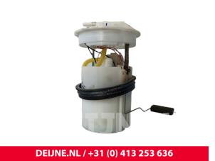 Gebruikte Tank element Pomp Ford Transit Courier 1.0 Ti-VCT EcoBoost 12V Prijs € 48,40 Inclusief btw aangeboden door van Deijne Onderdelen Uden B.V.