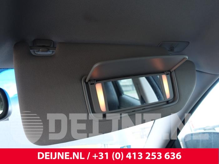 Volvo V70 Sonnenblende O254475