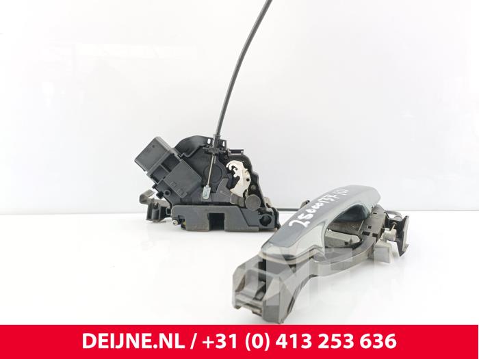 Volvo V70 Türschlossmechanik 4-türig rechts vorne O254490