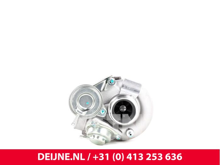 Volvo V70 Turbo O9990002687