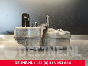 Gebruikte Tank adblue Volvo XC90 II 2.0 B5 16V Mild Hybrid AWD Prijs € 300,00 Margeregeling aangeboden door van Deijne Onderdelen Uden B.V.