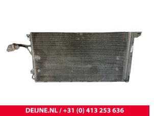 Gebruikte Airco Condensor Porsche Cayenne (9PA) 4.5 S V8 32V Prijs € 90,00 Margeregeling aangeboden door van Deijne Onderdelen Uden B.V.
