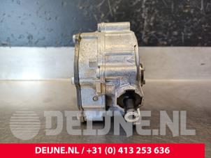 Volkswagen Transporter Brandstofpomp Mechanisch O254828 foto 3