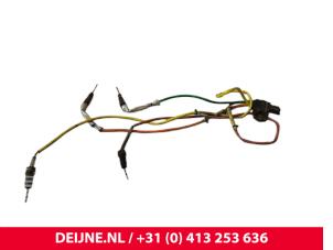 Gebruikte Uitlaat temperatuursensor Renault Trafic (1FL/2FL/3FL/4FL) 2.0 dCi 16V 120 Prijs € 84,70 Inclusief btw aangeboden door van Deijne Onderdelen Uden B.V.