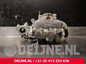 Gebruikte Inlaatspruitstuk Renault Trafic (1FL/2FL/3FL/4FL) 2.0 dCi 16V 120 Prijs € 121,00 Inclusief btw aangeboden door van Deijne Onderdelen Uden B.V.