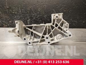 Renault Trafic Motorlager O254970 foto 2