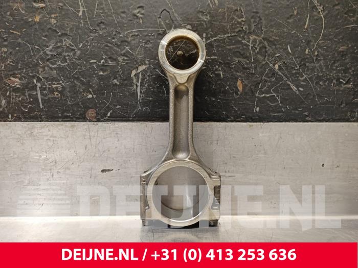 Opel Vivaro Pleuelstange O254987