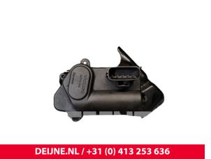 Gebruikte Wervelklep motor Volvo V70 (BW) 2.4 D5 20V Prijs € 90,75 Inclusief btw aangeboden door van Deijne Onderdelen Uden B.V.