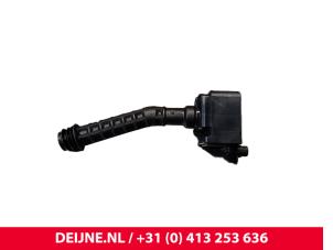 Gebruikte Bobine Volvo XC60 II (UZ) 2.0 B5 Mild Hybrid Geartronic 16V AWD Prijs € 60,50 Inclusief btw aangeboden door van Deijne Onderdelen Uden B.V.