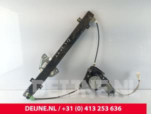 Seres 3 Ruitmechaniek 4Deurs links-voor O255167 foto 2