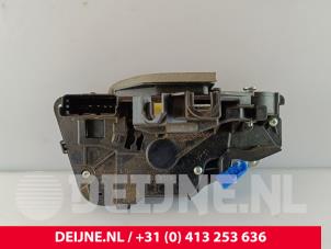 Seres 3 Türschlossmechanik 4-türig rechts vorne O255174 foto 3