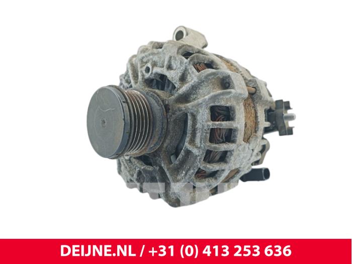 Gebruikte Dynamo Volvo XC60 I (DZ) 2.4 D5 20V 205 AWD Prijs € 100,00 Margeregeling aangeboden door van Deijne Onderdelen Uden B.V.