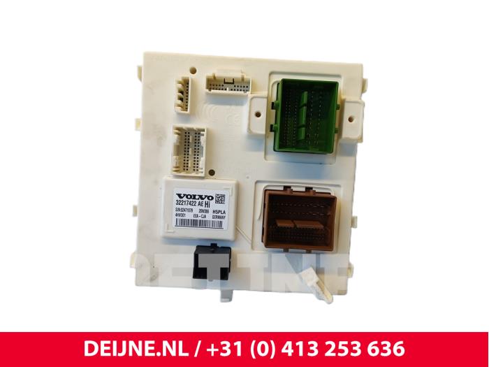 Gebruikte Bodycontrol Module Volvo XC90 II 2.0 B5 16V Mild Hybrid AWD Prijs € 150,00 Margeregeling aangeboden door van Deijne Onderdelen Uden B.V.