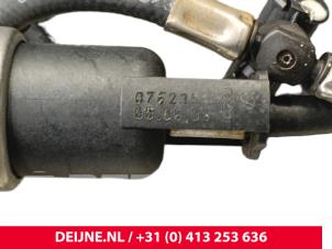 Volkswagen Crafter Fuel return line O255307 photo 3