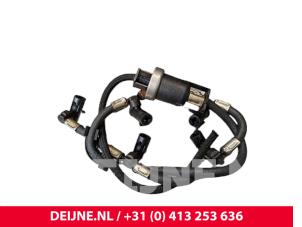 Volkswagen Crafter Fuel return line O255307 photo 2