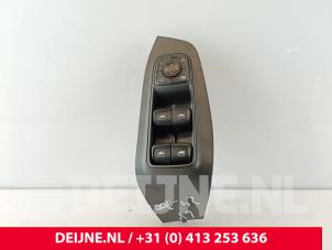 Gebruikte Schakelaar Elektrisch Raam MG MG5 Electric Long Range 61 kWh Prijs € 102,85 Inclusief btw aangeboden door van Deijne Onderdelen Uden B.V.