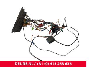 Peugeot Expert Display Multi Media control unit O255413 photo 2