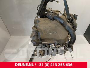 Mercedes Sprinter Motor O255417 foto 2