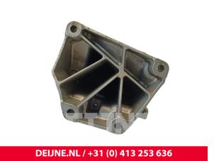 Mercedes Sprinter Engine mount O255571 photo 4