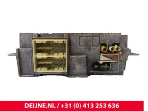 Mercedes Sprinter Multi-media control unit O255674 photo 3