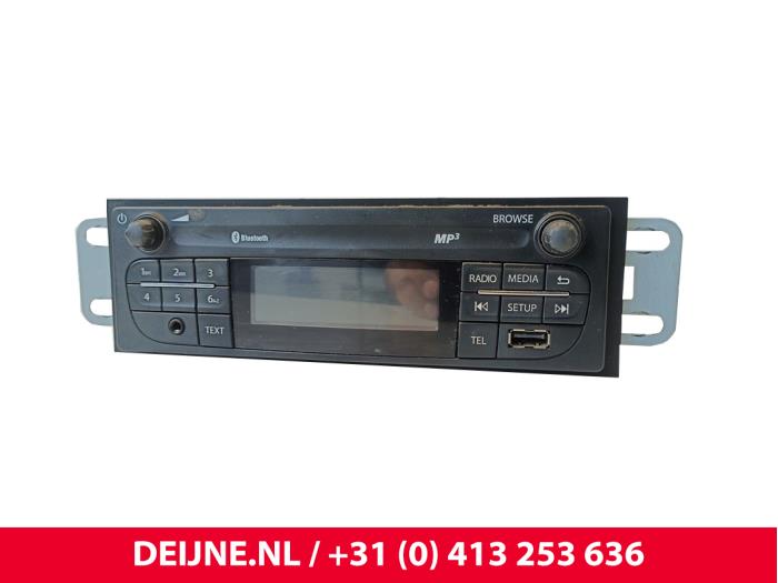 Opel Vivaro Radio O255675